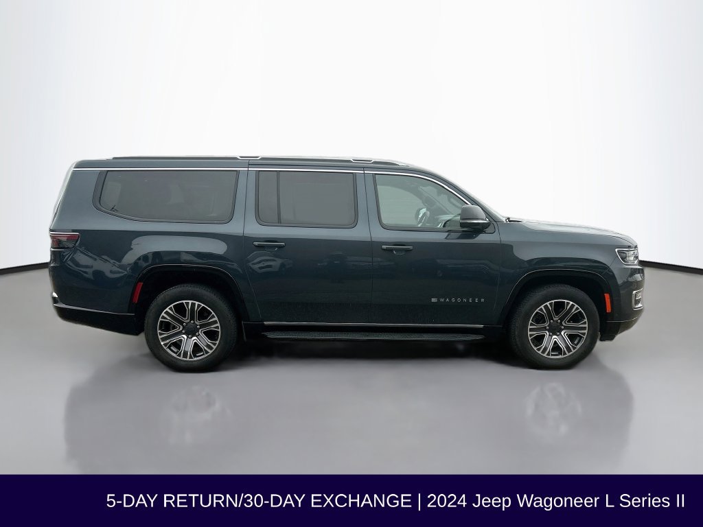 Used 2024 Jeep Wagoneer L Series II w/ Flexible Seating Group AWD/4WD image 3