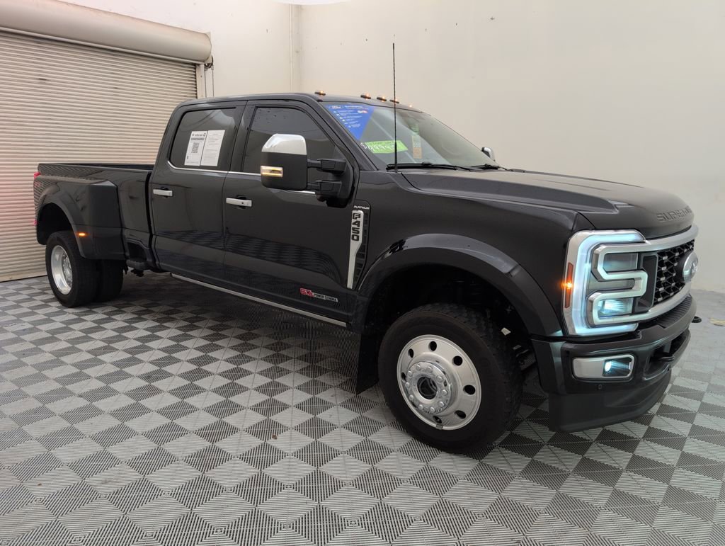 Certified 2025 Ford F450 Platinum w/ Platinum Plus Package