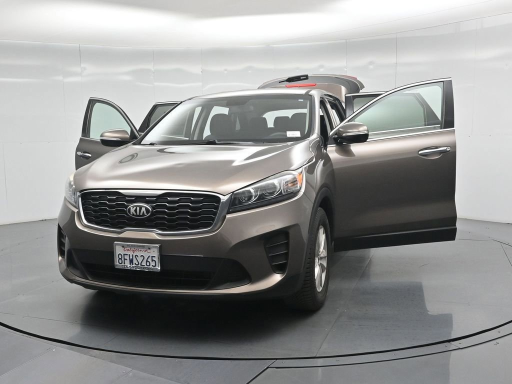 Used 2019 Kia Sorento LX image 55