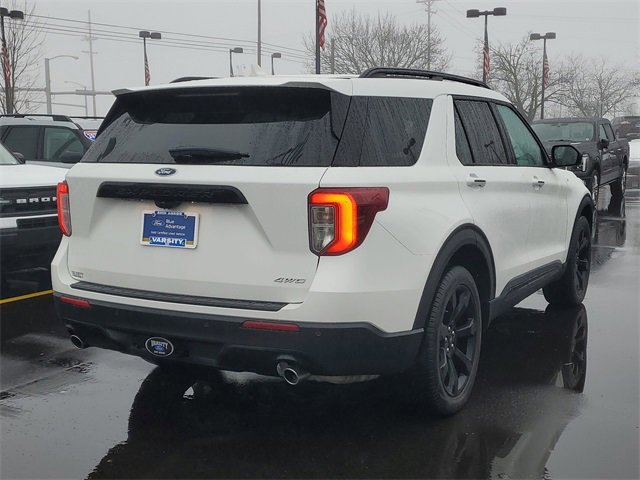 Certified 2023 Ford Explorer ST-Line w/ Class IV Trailer Tow Package image 3
