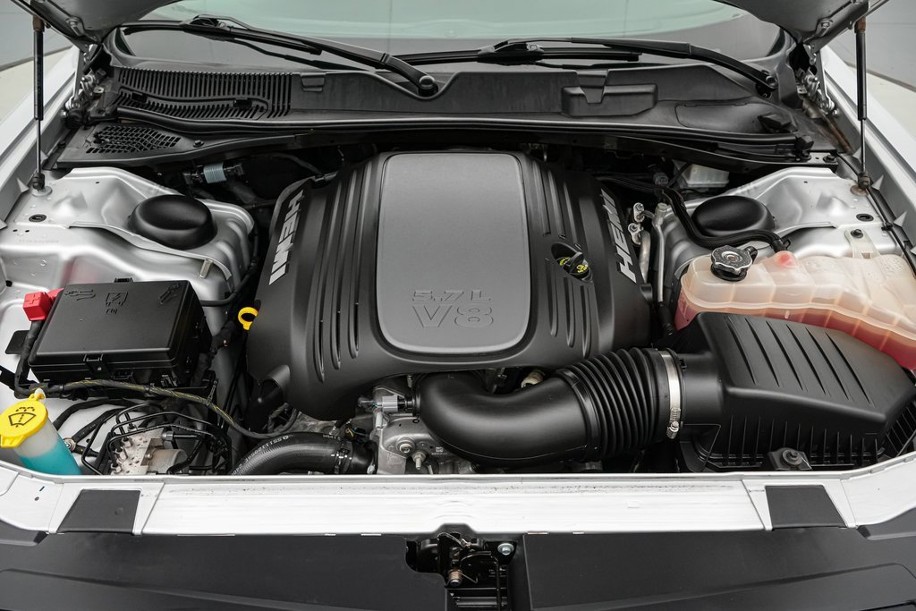 Used 2020 Dodge Challenger R/T image 13