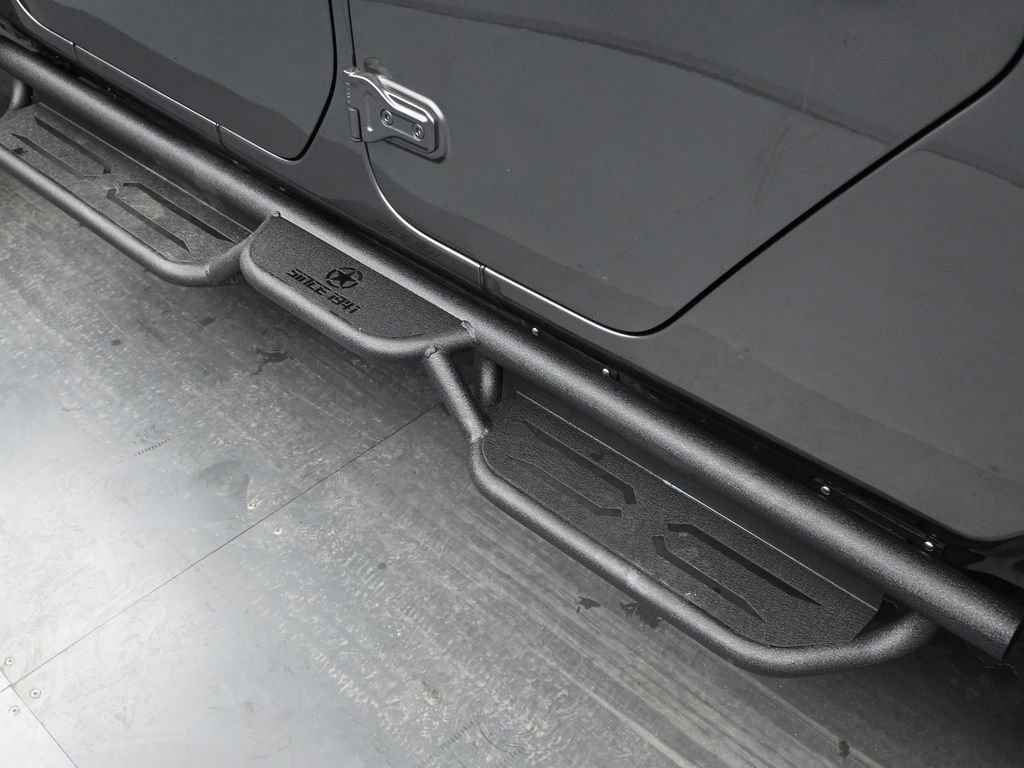 Used 2022 Jeep Gladiator Rubicon w/ LED Lighting Group image 54