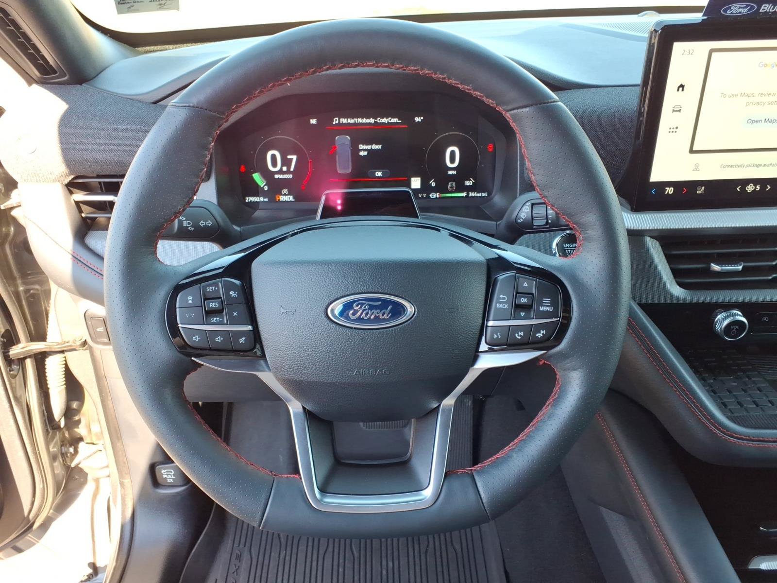Certified 2025 Ford Explorer ST-Line w/ Premium Package AWD/4WD image 26