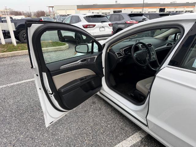 Certified 2018 Ford Fusion S image 9