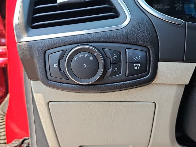 Certified 2020 Ford Edge Titanium FWD image 31