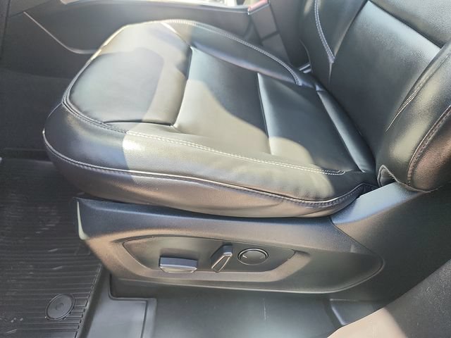 Certified 2022 Ford Explorer XLT w/ Equipment Group 202A AWD/4WD image 23