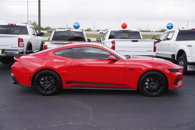 Certified 2025 Ford Mustang GT RWD image 3