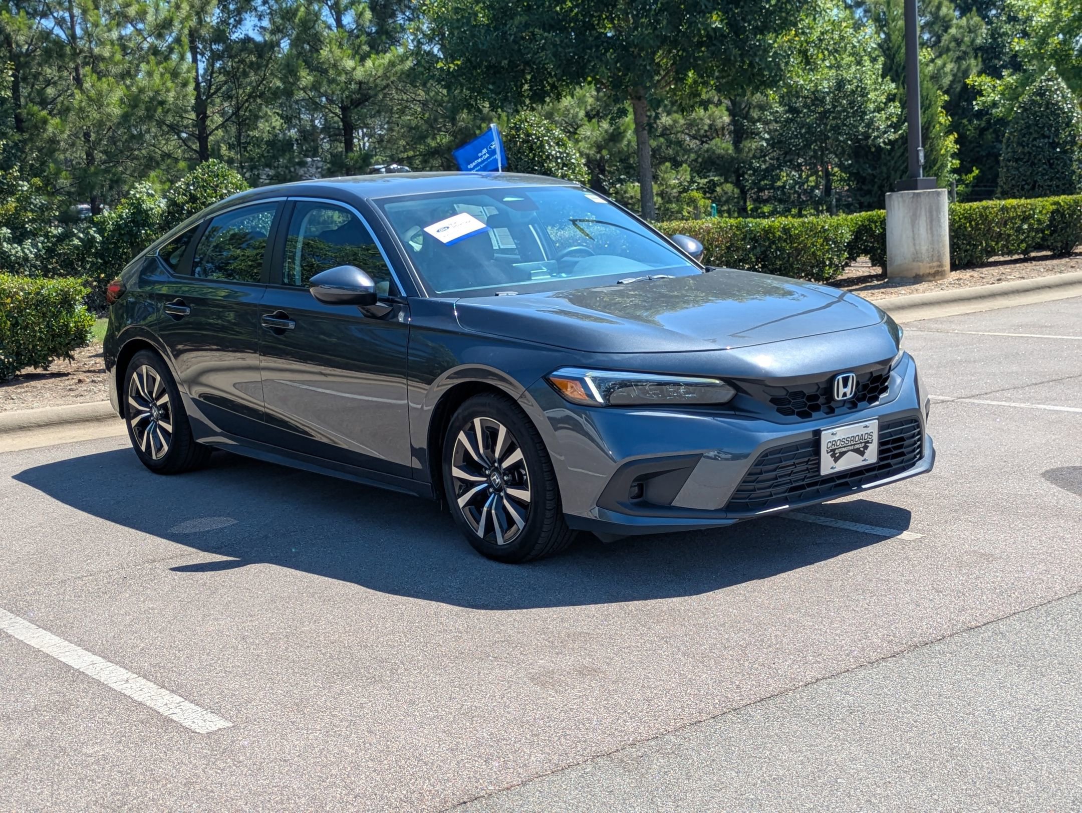 Used 2024 Honda Civic EX-L image 1
