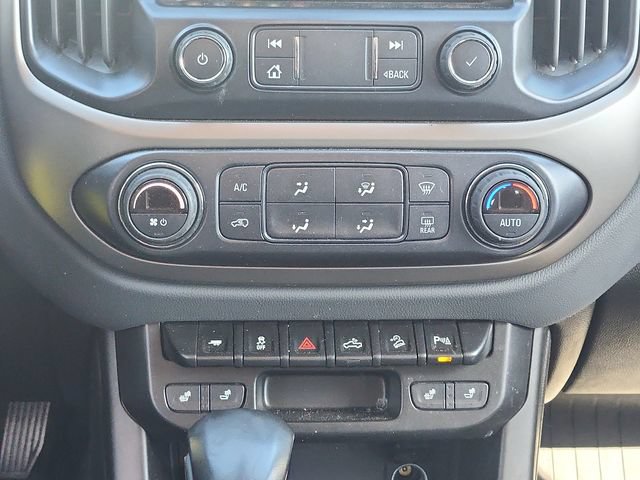 Used 2022 Chevrolet Colorado Z71 w/ Z71 Midnight Edition AWD/4WD image 17