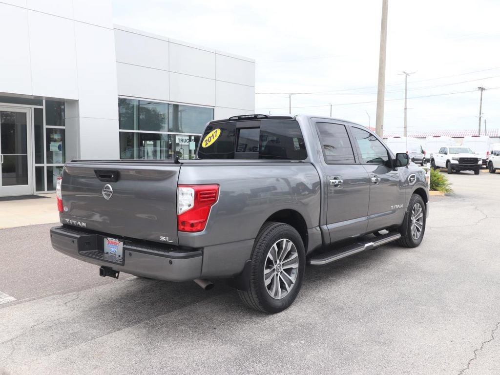 Used 2017 Nissan Titan SL RWD image 16