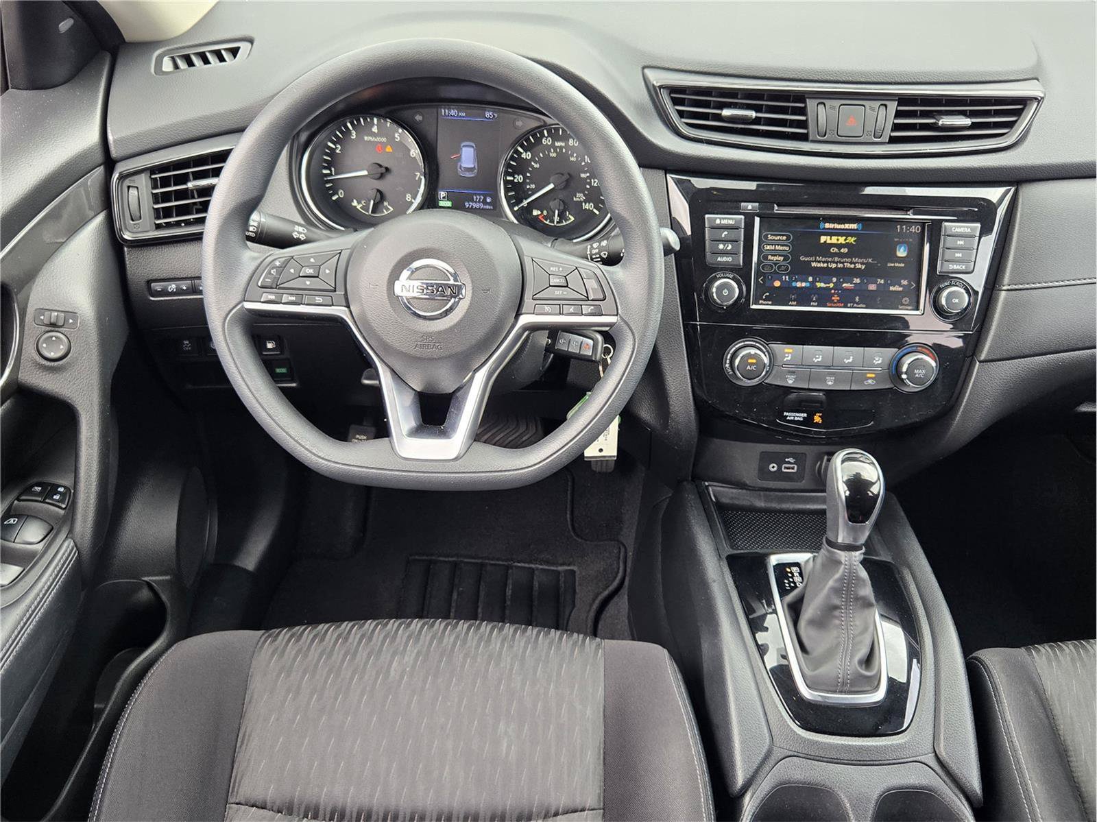 Used 2020 Nissan Rogue S FWD image 22