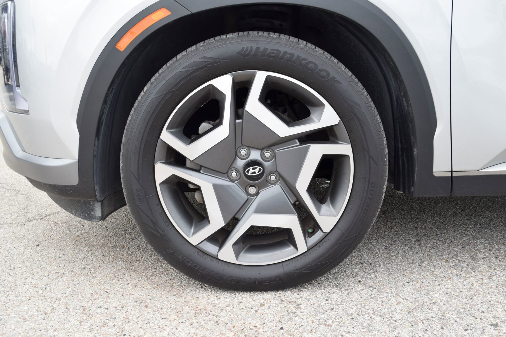 Used 2023 Hyundai Palisade Limited FWD image 27