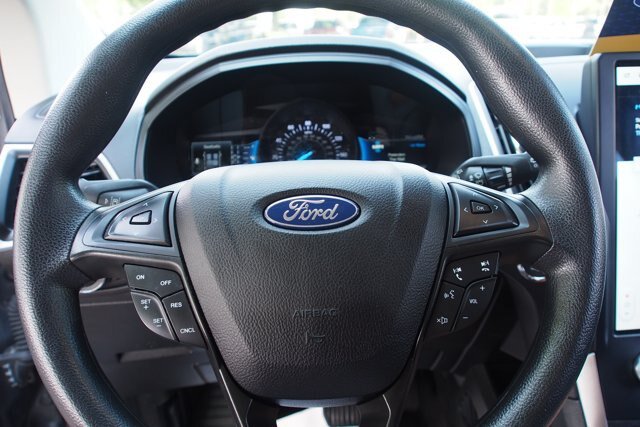 Certified 2022 Ford Edge SE w/ Black Appearance Package AWD/4WD image 21
