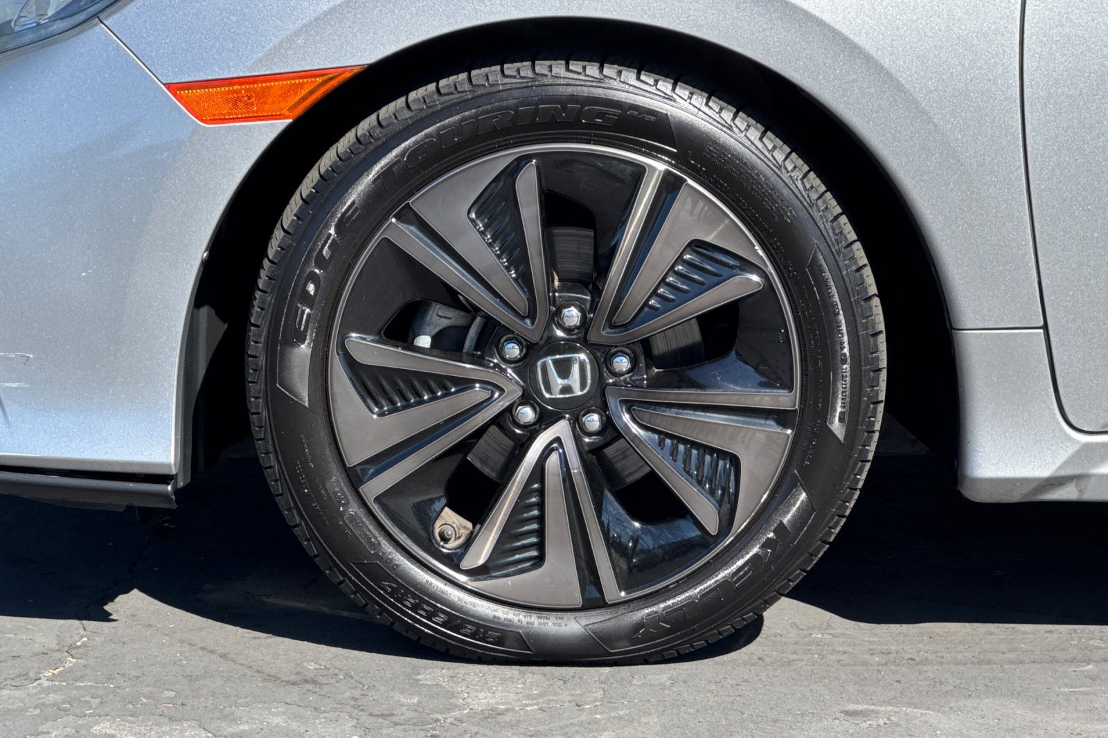 Used 2018 Honda Civic EX image 31