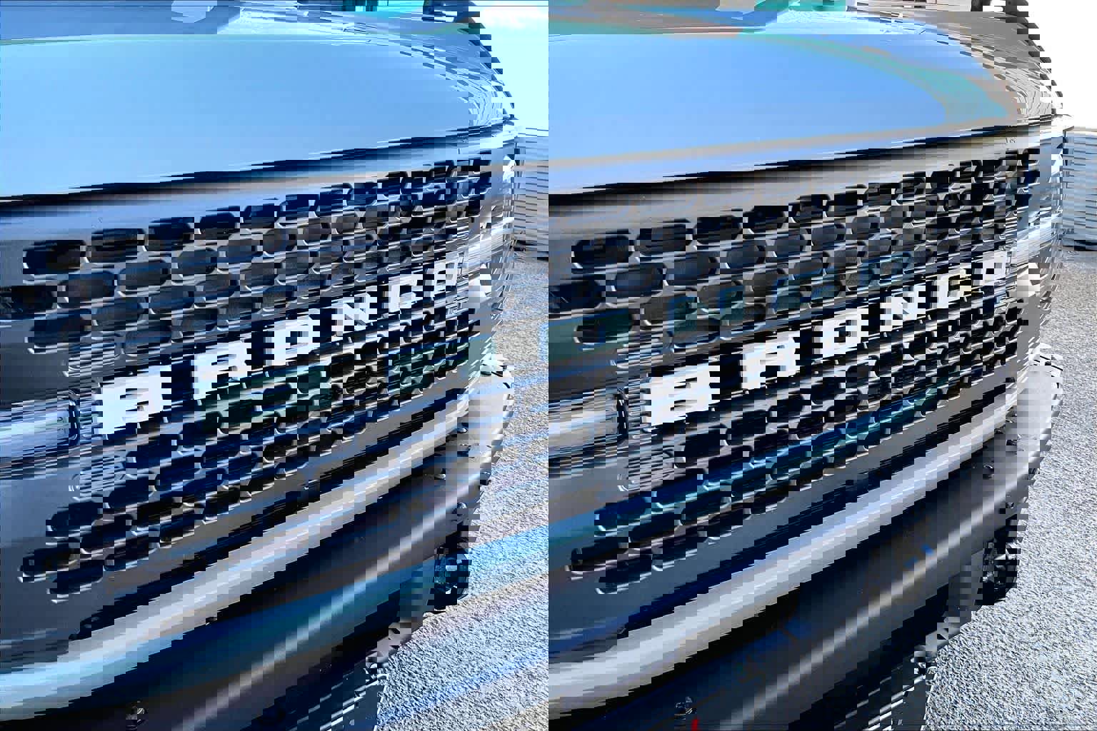 Certified 2024 Ford Bronco Badlands w/ Sasquatch Package image 31