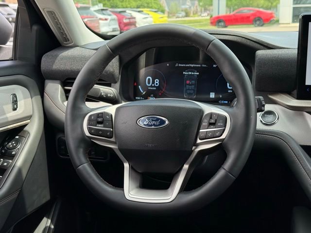 Certified 2025 Ford Explorer Active AWD/4WD image 8