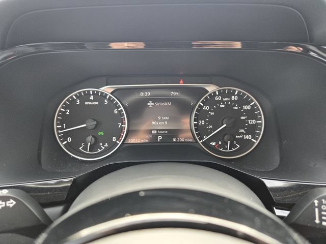 Used 2024 Nissan Pathfinder SL AWD/4WD image 29