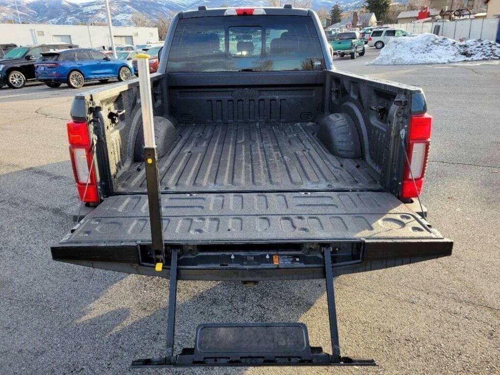 Certified 2021 Ford F350 Lariat AWD/4WD image 17