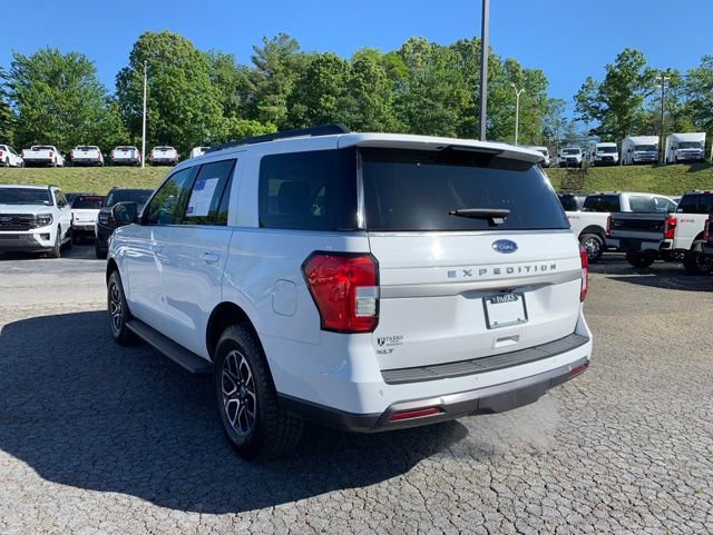 Certified 2024 Ford Expedition XLT AWD/4WD image 6