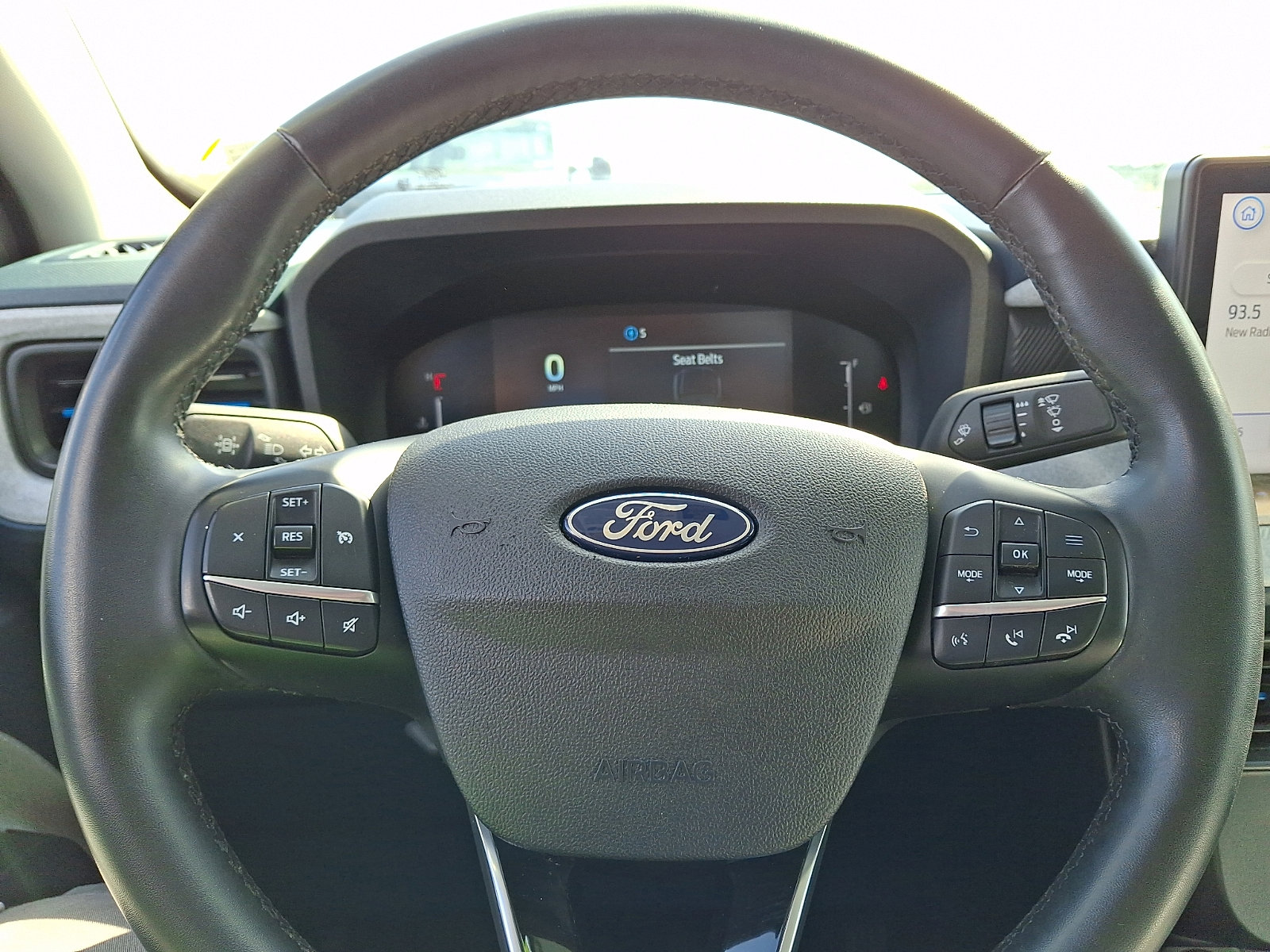 Certified 2025 Ford Maverick XLT w/ XLT Luxury Package AWD/4WD image 19