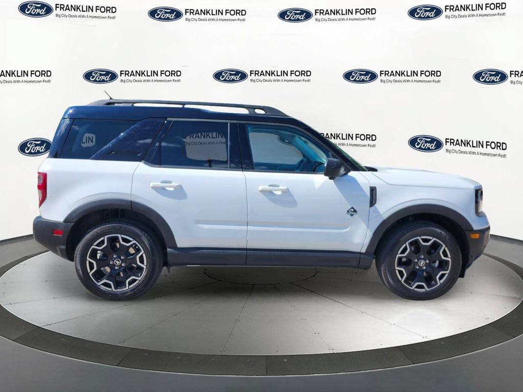Certified 2025 Ford Bronco Sport Outer Banks w/ Outer Banks Tech Package+ AWD/4WD image 6