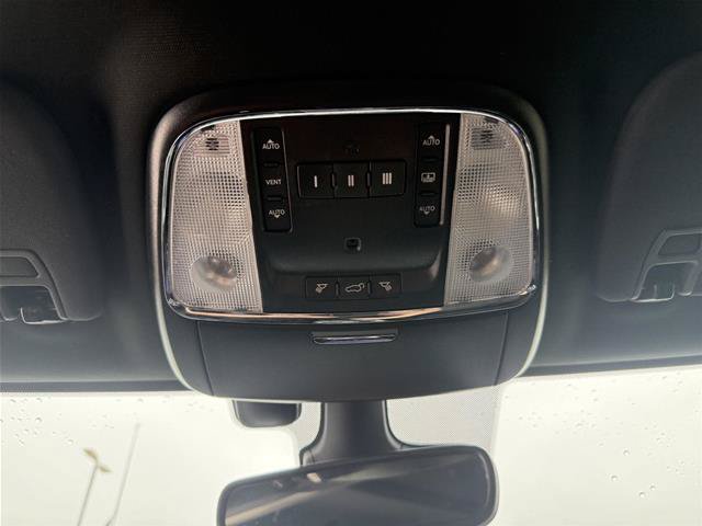 Used 2019 Jeep Grand Cherokee Limited X AWD/4WD image 17