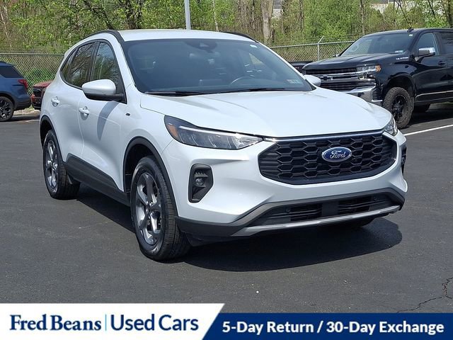 Certified 2025 Ford Escape ST-Line Select image 11