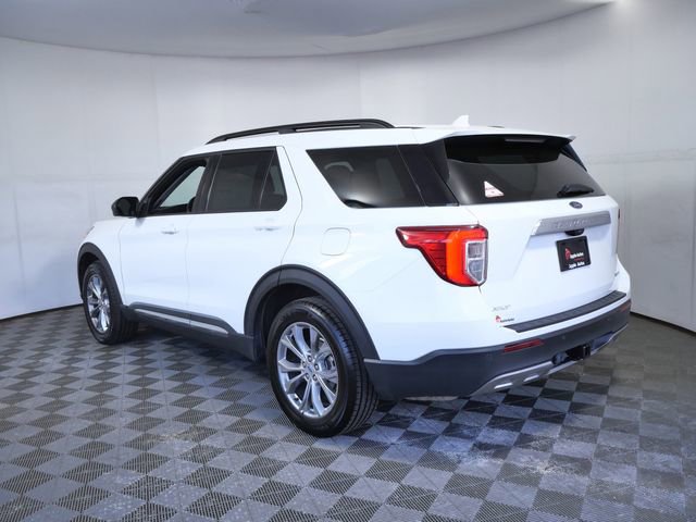 Certified 2023 Ford Explorer XLT w/ Equipment Group 202A AWD/4WD image 6