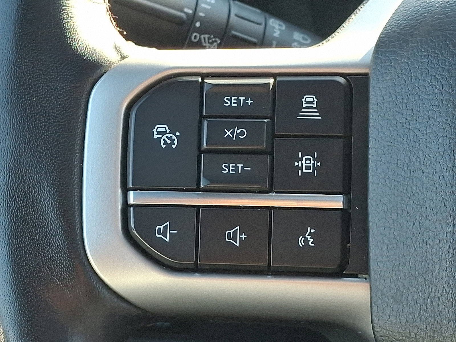 Certified 2023 Ford Expedition Limited image 22