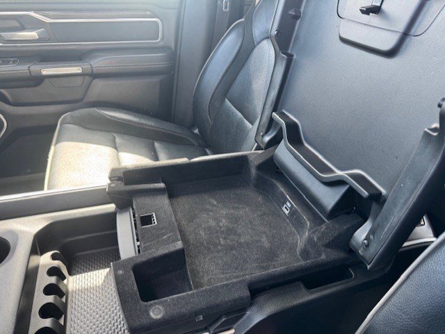 Used 2022 RAM 1500 Laramie AWD/4WD image 23