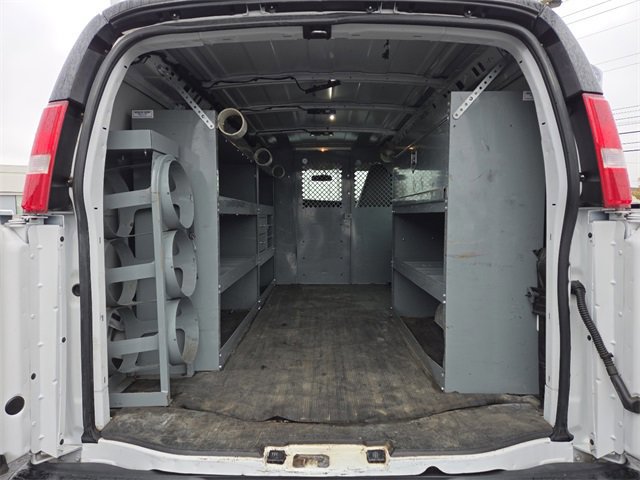 Used 2019 GMC Savana 2500 w/ Driver Convenience Package image 22