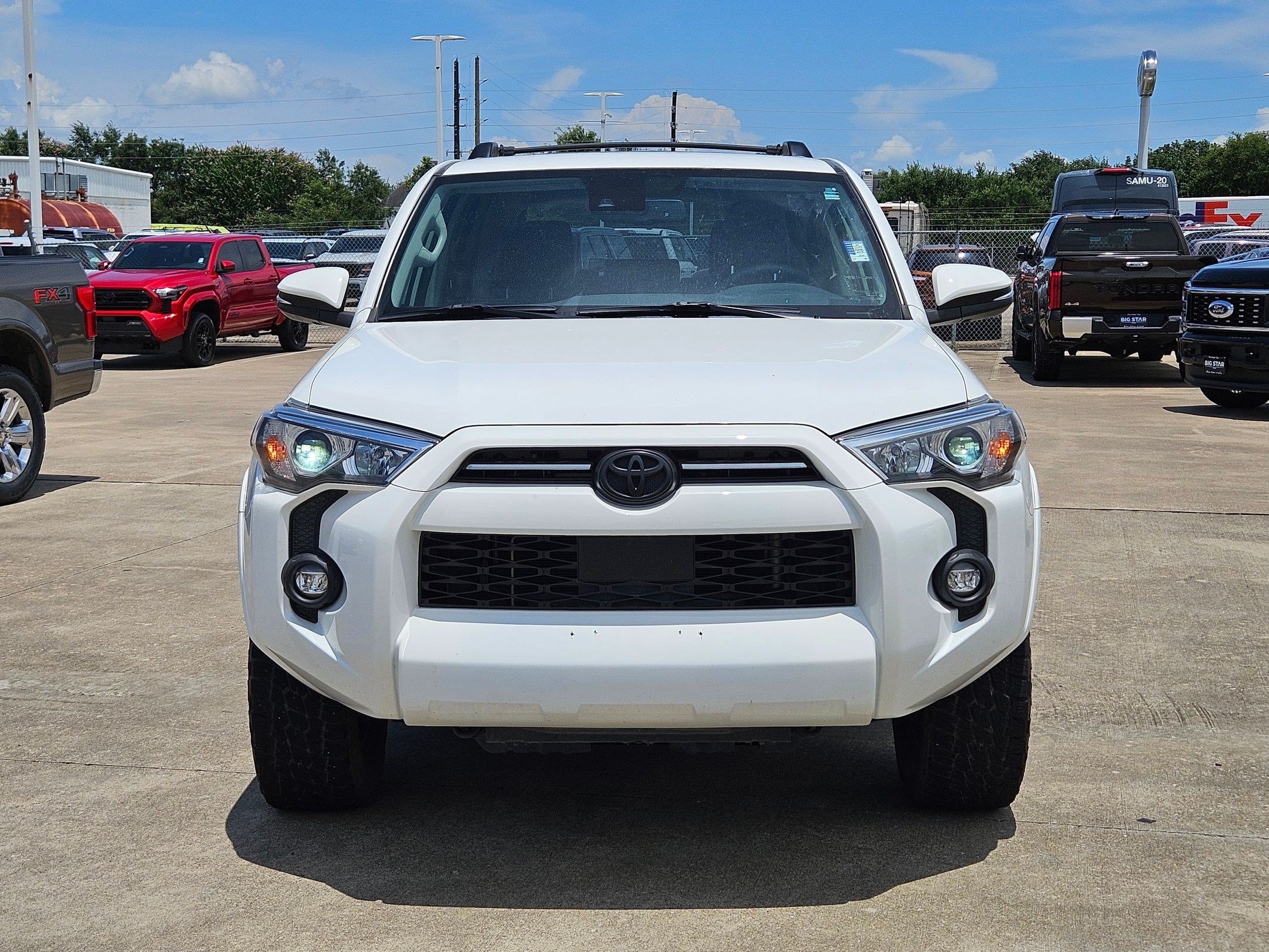 Used 2022 Toyota 4Runner SR5 Premium w/ Moonroof Package RWD image 11