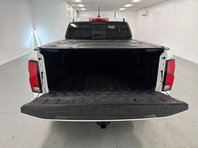Used 2025 Chevrolet Colorado Z71 w/ Z71 Convenience Package 2 AWD/4WD image 9