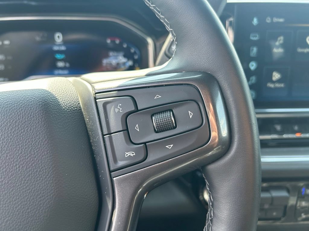 Used 2025 Chevrolet Silverado 2500 High Country w/ High Country Premium Package AWD/4WD image 25