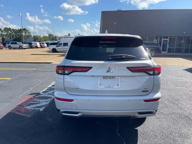 Used 2022 Mitsubishi Outlander SE AWD/4WD image 6