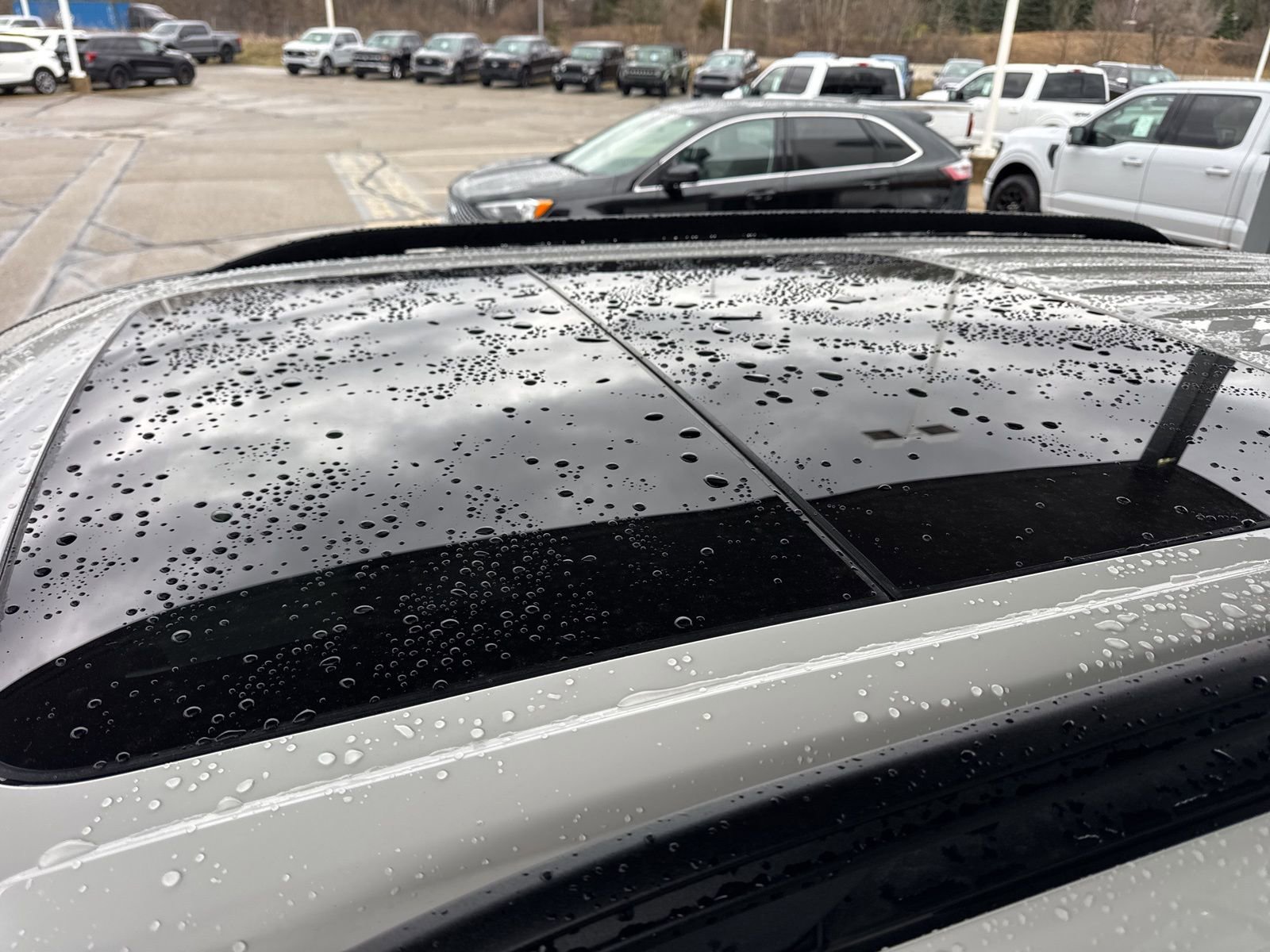 Certified 2023 Ford Explorer XLT w/ Equipment Group 202A image 23