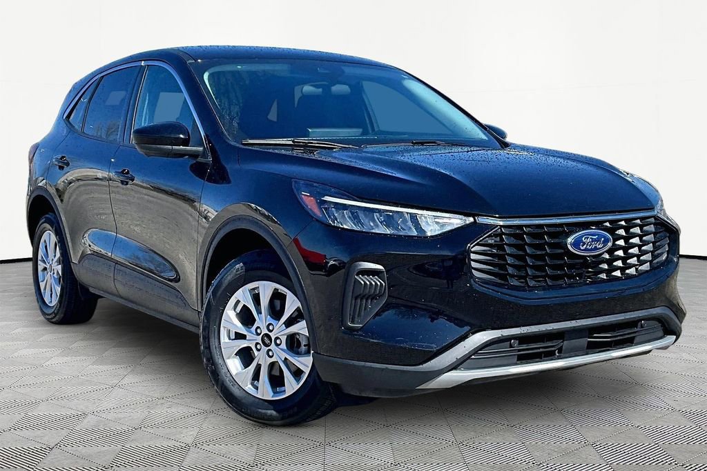 Certified 2023 Ford Escape Active w/ Tech Pack #2 image 5