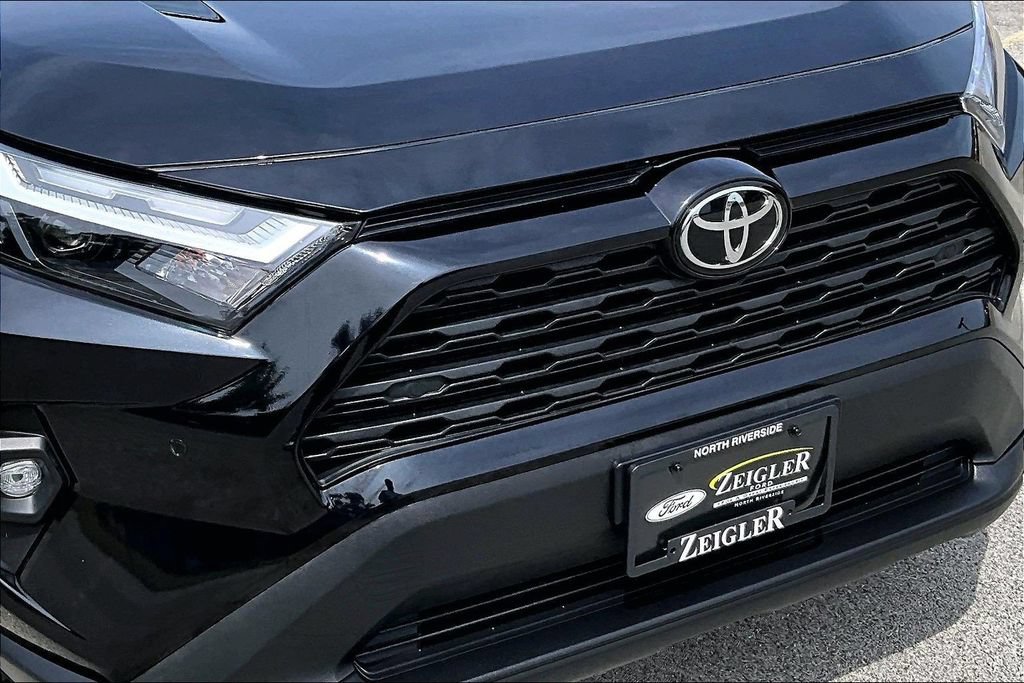 Used 2023 Toyota RAV4 XLE Premium FWD image 30
