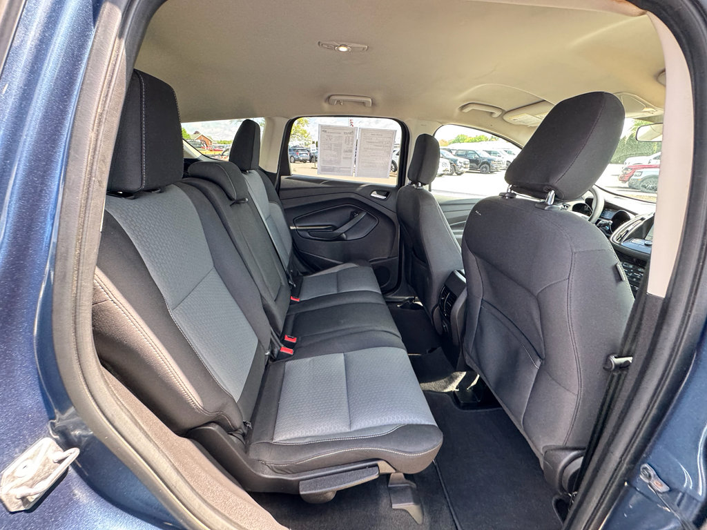 Certified 2018 Ford Escape SE AWD/4WD image 17