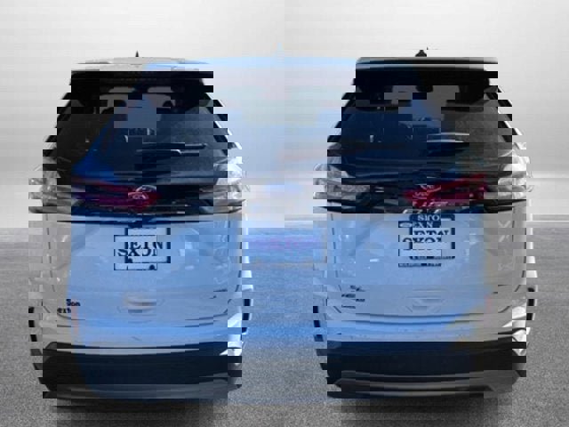 Certified 2024 Ford Edge SEL image 4