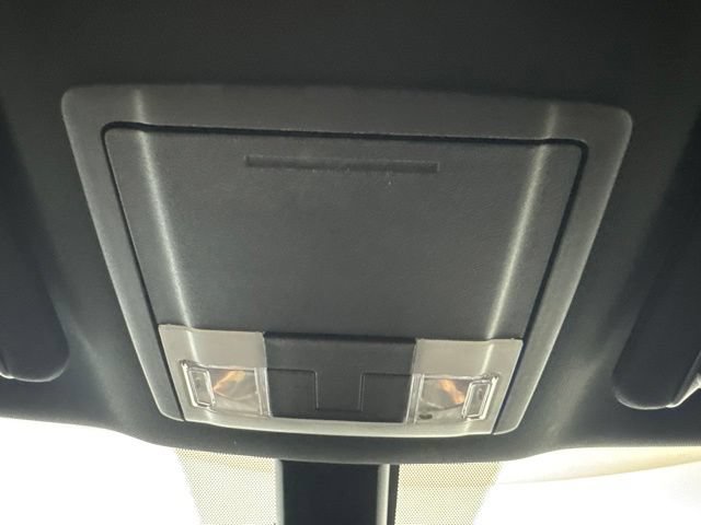 Certified 2019 Ford Explorer XLT w/ Equipment Group 202A AWD/4WD image 13