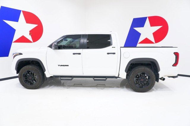 Used 2024 Toyota Tundra SR5 AWD/4WD image 9