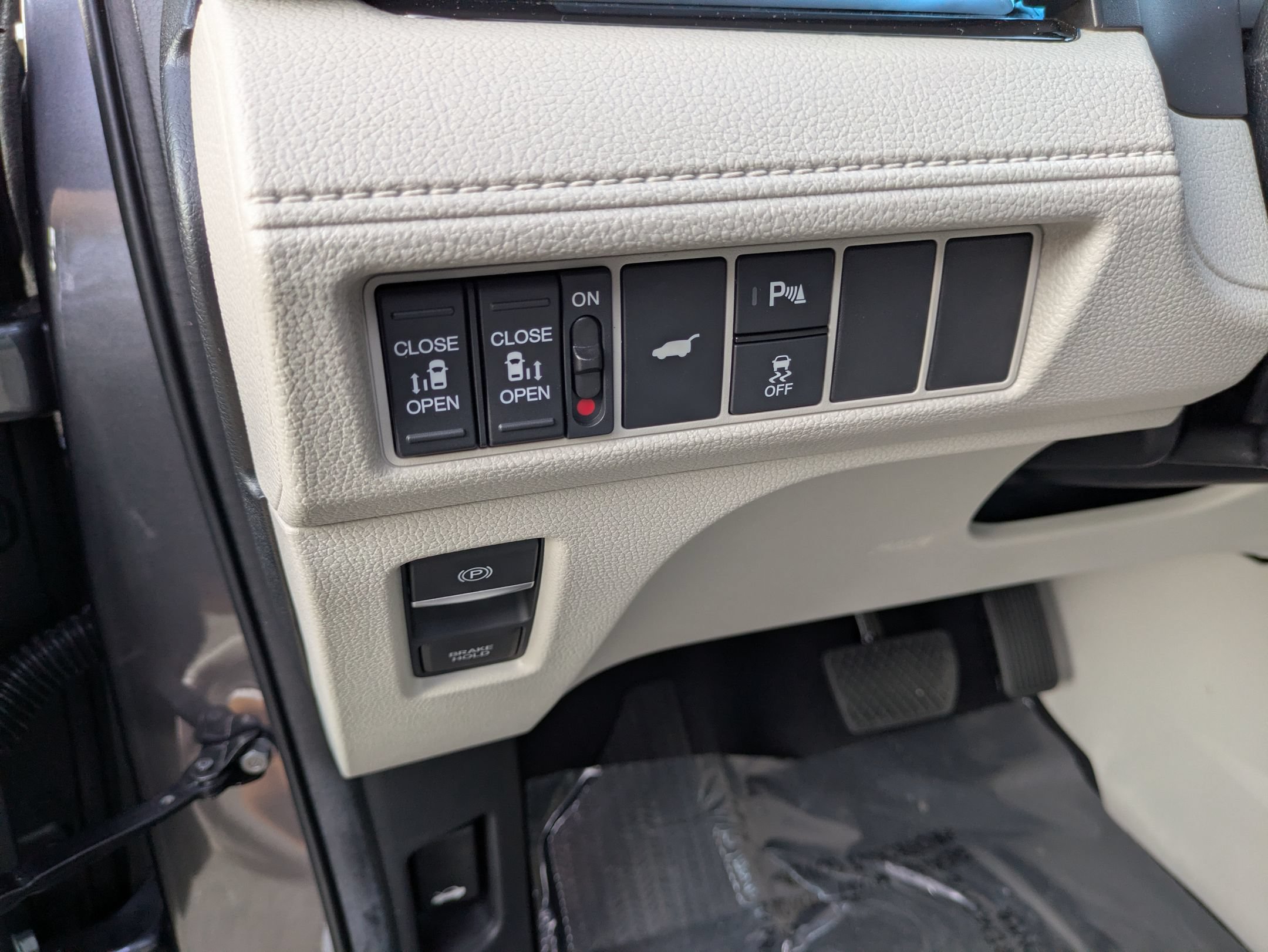 Used 2025 Honda Odyssey Touring image 16