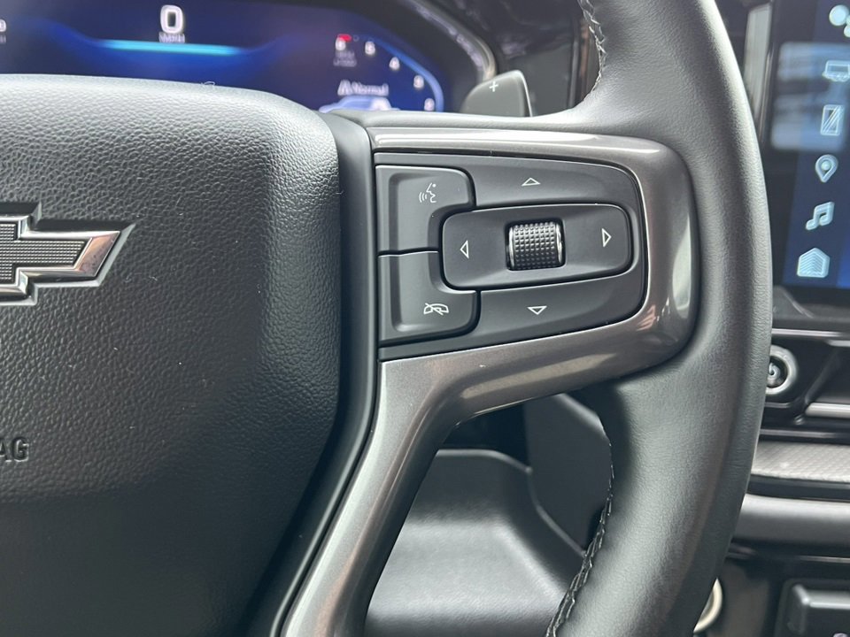 Used 2024 Chevrolet Silverado 1500 ZR2 image 24