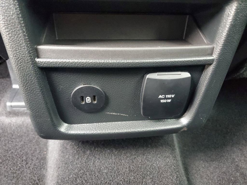 Certified 2024 Ford Edge ST-Line image 12