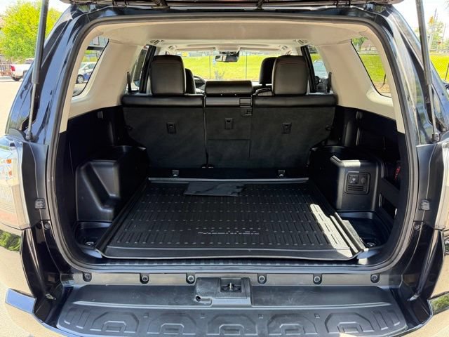Used 2023 Toyota 4Runner TRD Off-Road Premium w/ Off Road Premium Plus Package AWD/4WD image 25