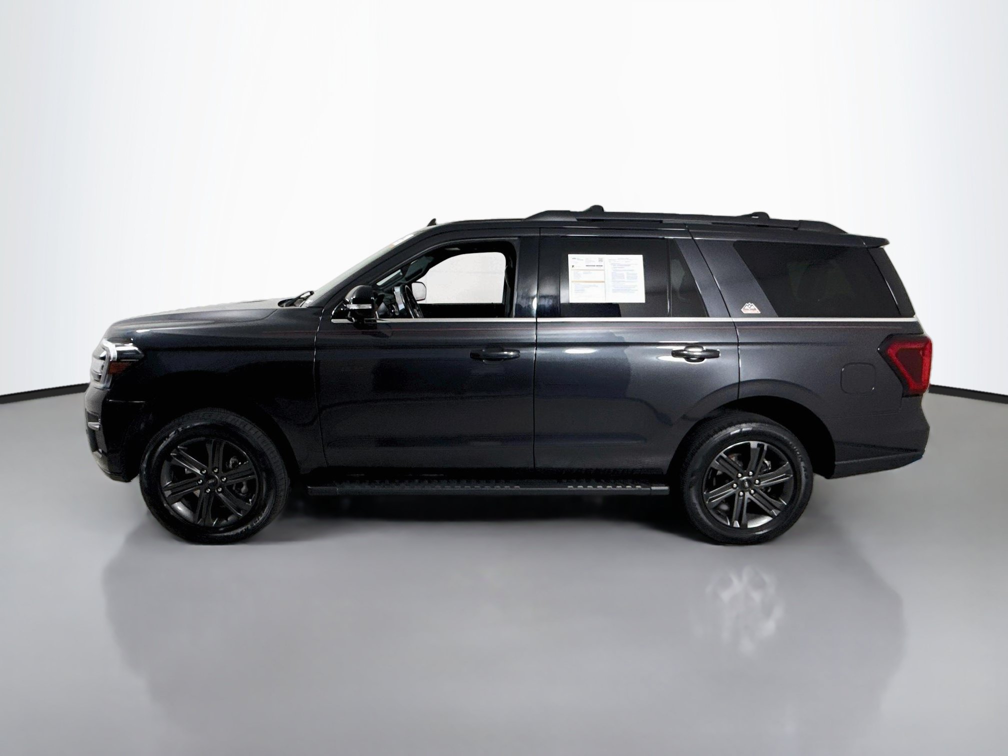 Certified 2022 Ford Expedition Timberline AWD/4WD image 4