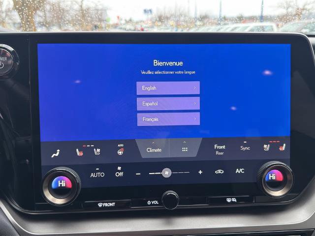 Used 2025 Lexus TX 500h AWD w/ Technology Package image 27