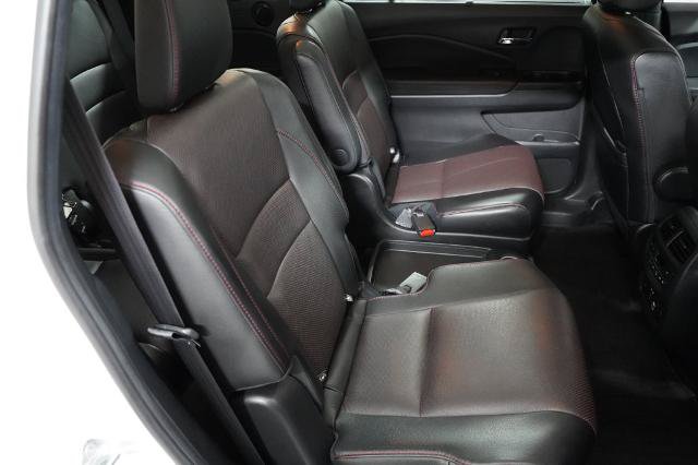 Used 2022 Honda Pilot Black Edition image 30