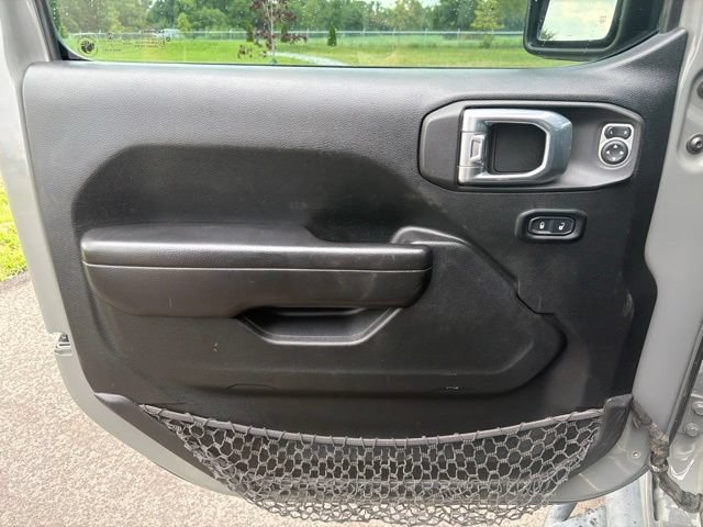 Used 2021 Jeep Gladiator Sport AWD/4WD image 19